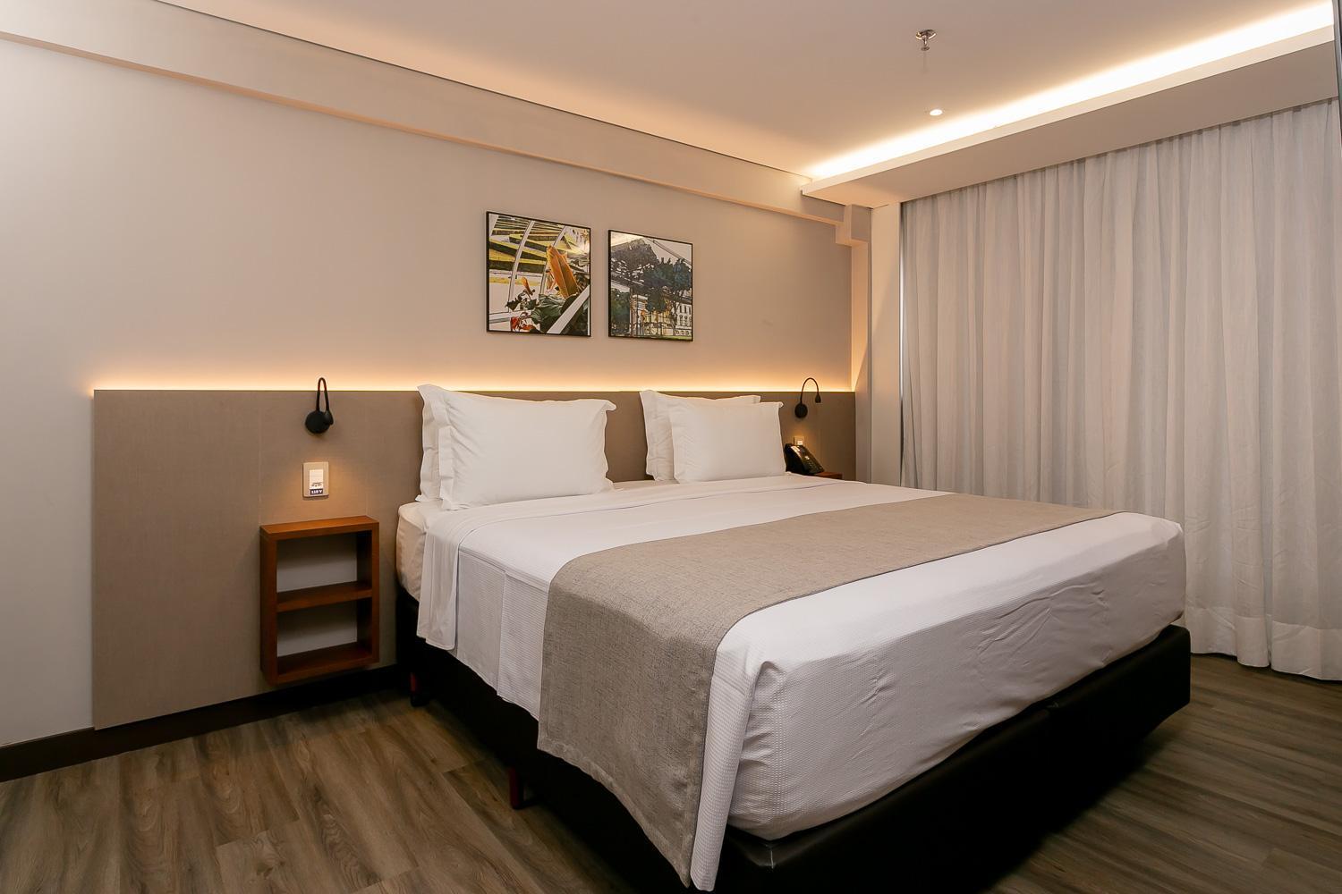 Hotel Roochelle Convention By Nobile Curitiba Extérieur photo