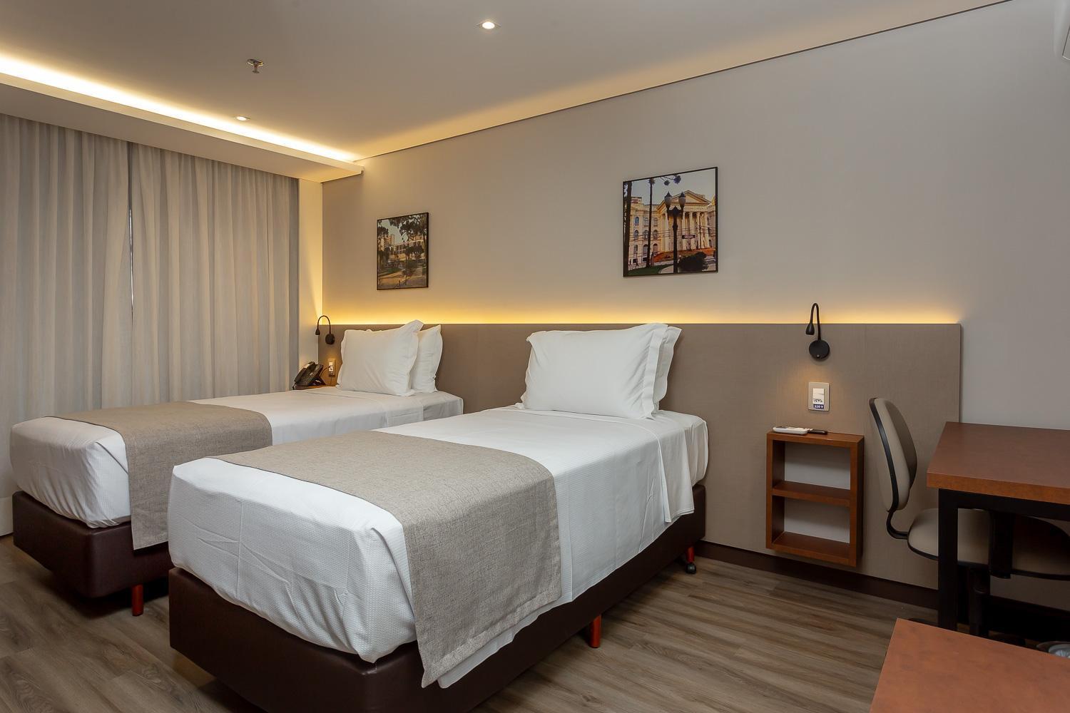 Hotel Roochelle Convention By Nobile Curitiba Extérieur photo